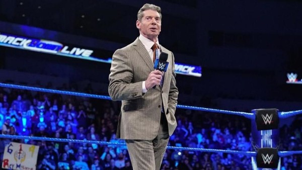 Trong cơn hoảng loạn WWE sa thải một loạt đô vật, nhân viên, trọng tài...